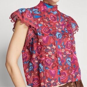 Floral Mock-Neck Sleeveless Top in Berry Pink